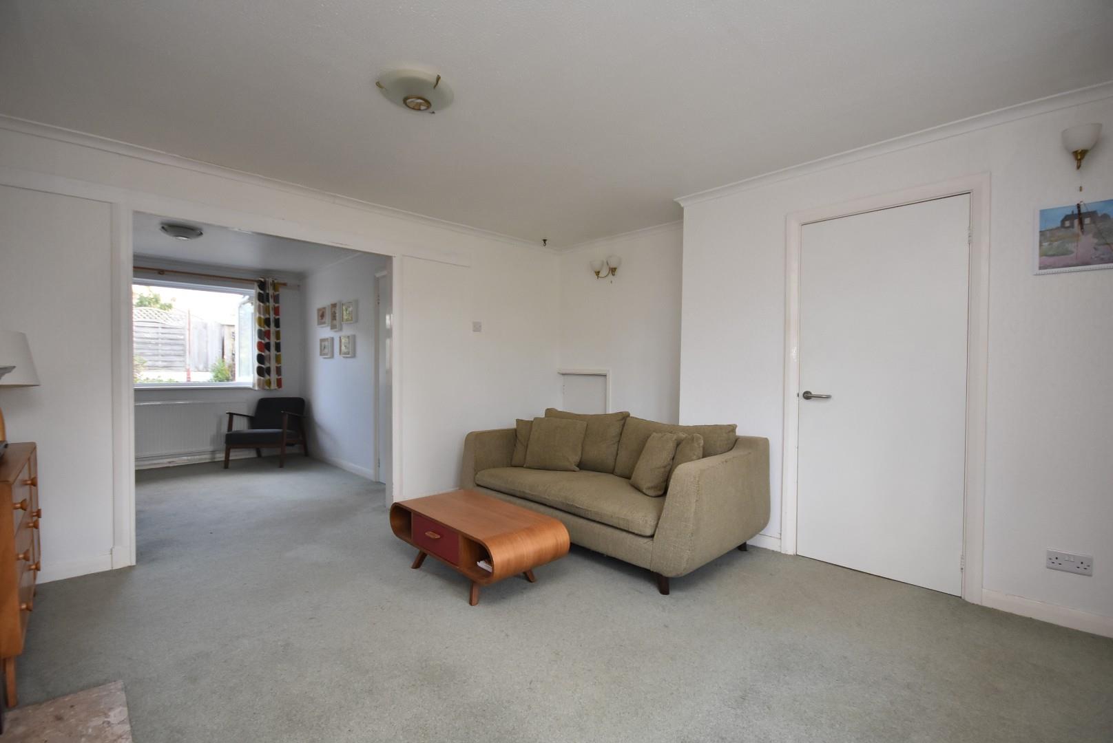 3 Hastings Close, Penarth, CF64 2TH